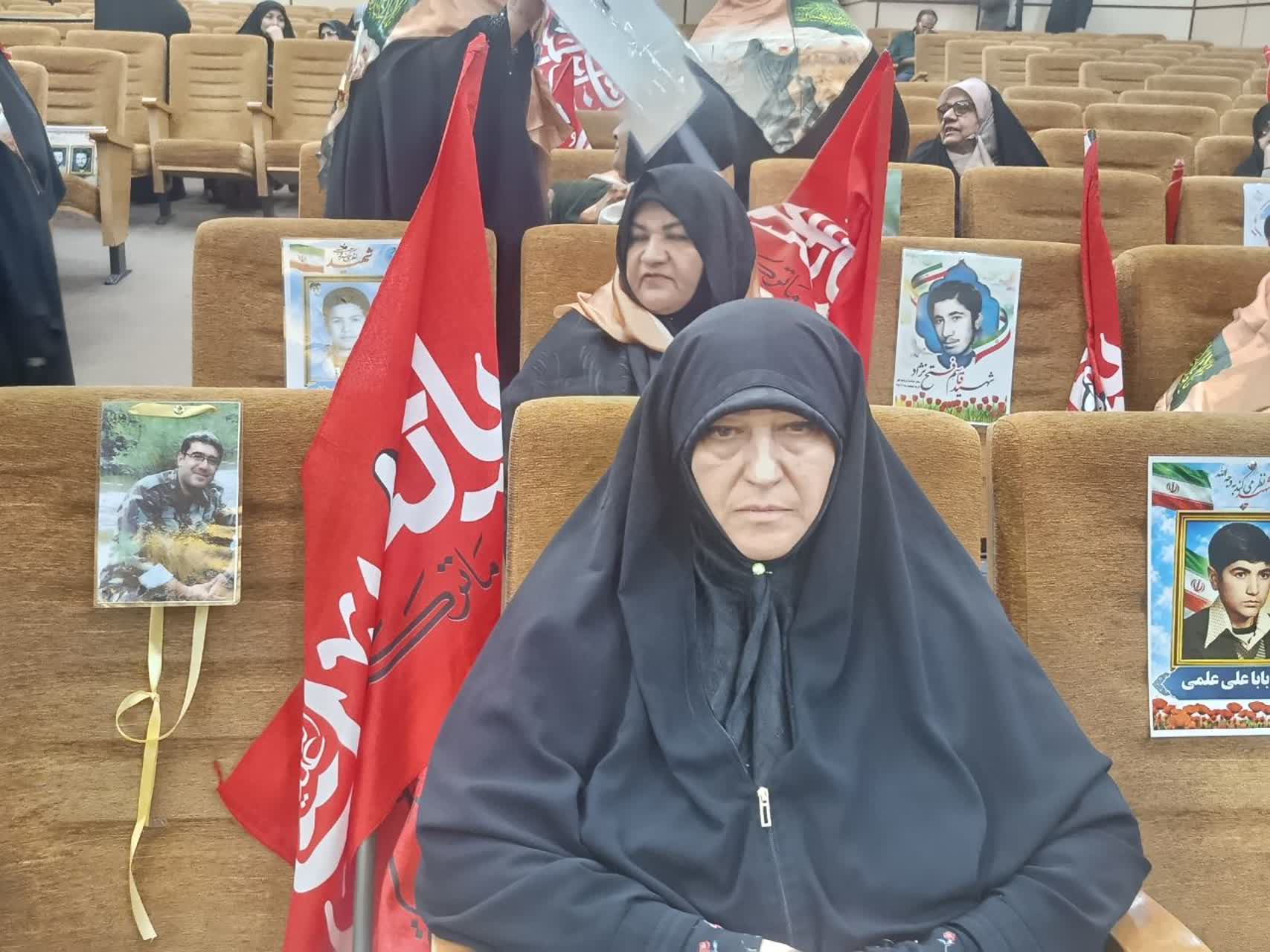 برگزاری یازدهمین گردهمایی خواهران و برادران شهدای سراسر کشوردر مشهد مقدس برگزاری یازدهمین گردهمایی خواهران و برادران شهدای سراسر کشوردر مشهد مقدس