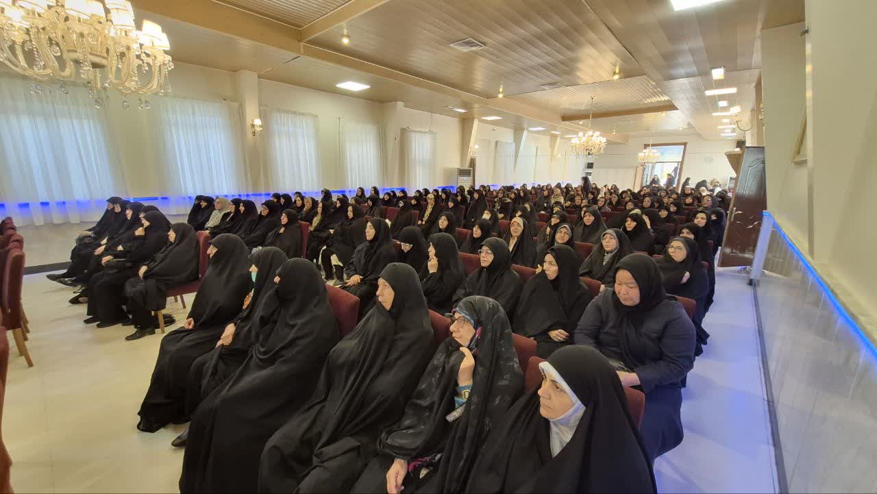 مراسم تجلیل از همسران جانبازان ۷۰ درصد در مشهد، برگزار شد مراسم تجلیل از همسران جانبازان ۷۰ درصد در مشهد، برگزار شد