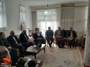 دیدار با خانواده شهدا و ایثارگران در سلماس