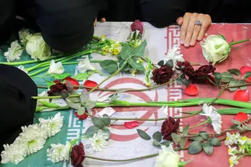 تشییع پیکر شهید «سید محسن غریبیان» در لواسان+ عکس