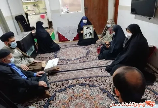 دیدار با مادر گرامی شهید والامقام حسین بابایی در سالروز وفات حضرت ام&zwnj;البنین (س)- گرمسار، هشتم بهمن ۱۳۹۹
